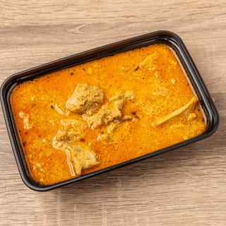 Changezi Chicken/ Yellow Butter Chicken